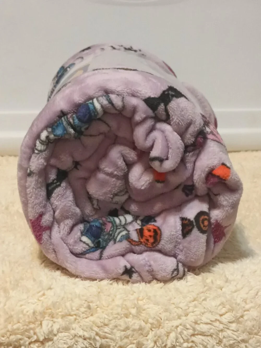 NWT ~ The Big One Disney's Stitch Halloween Plush Throw Blanket, 5 Ft. x 6 Ft.